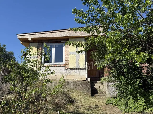 Eladó nyaraló Kulcs, Meggy utca 47 nm