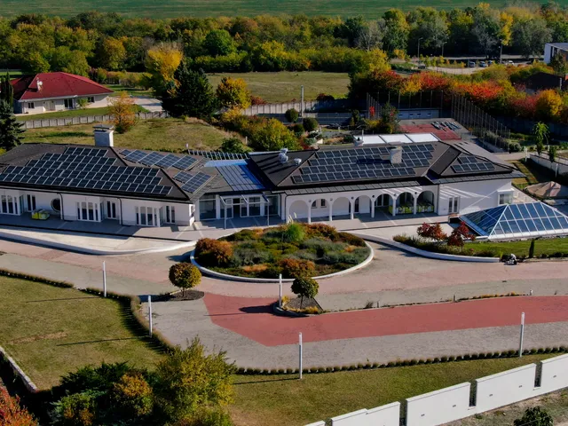 Eladó ház Törökbálint 2000 nm