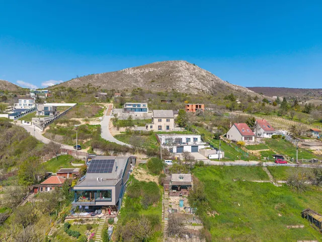 Eladó telek Budaörs, Odvashegy 2530 nm