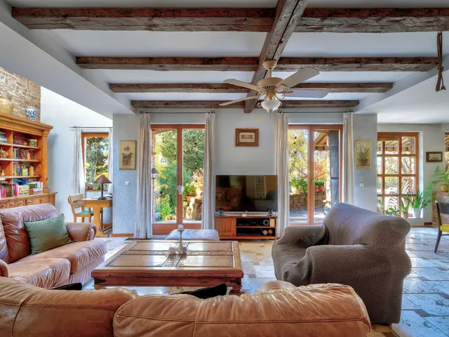 Eladó ház Szigethalom 310 nm