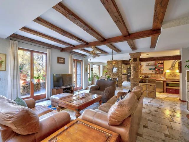 Eladó ház Szigethalom 310 nm