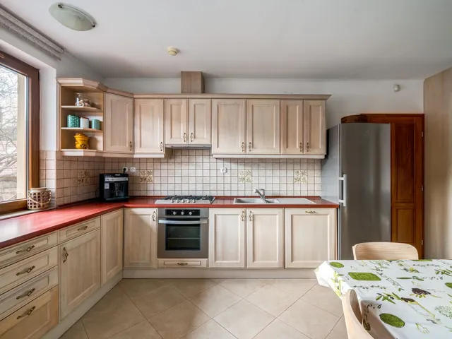 Eladó ház Pilismarót 420 nm