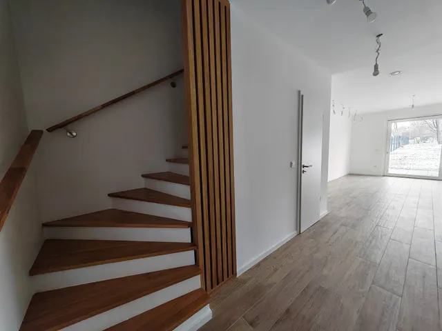 Eladó ház Érd, Fenyves-Parkváros 138 nm