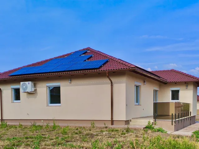 Eladó ház Érd, Fenyves-Parkváros 143 nm