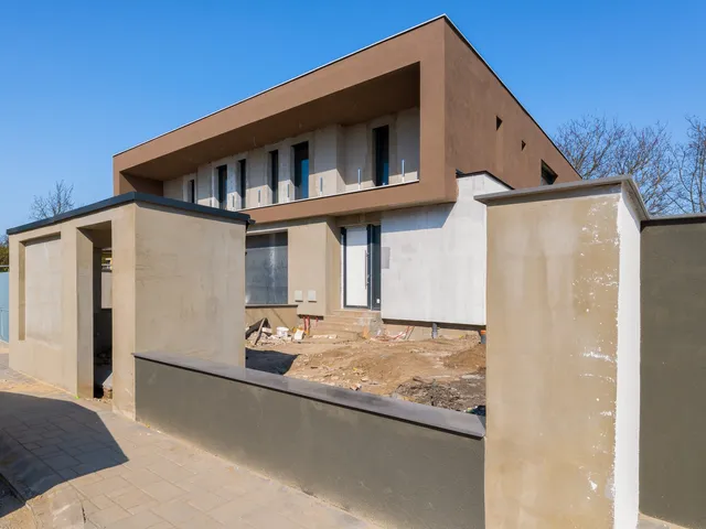 Eladó ház Biatorbágy 200 nm