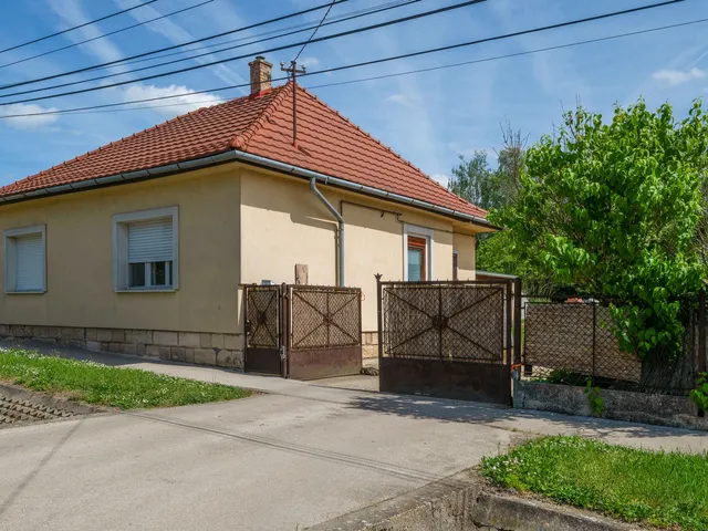 Eladó ház Biatorbágy, Bia 111 nm