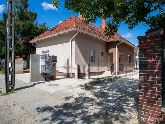 Eladó ház Százhalombatta, Újtelep 96 nm