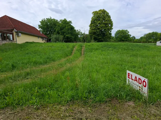 Eladó telek Alsópáhok, Keszthelyi 1814 nm