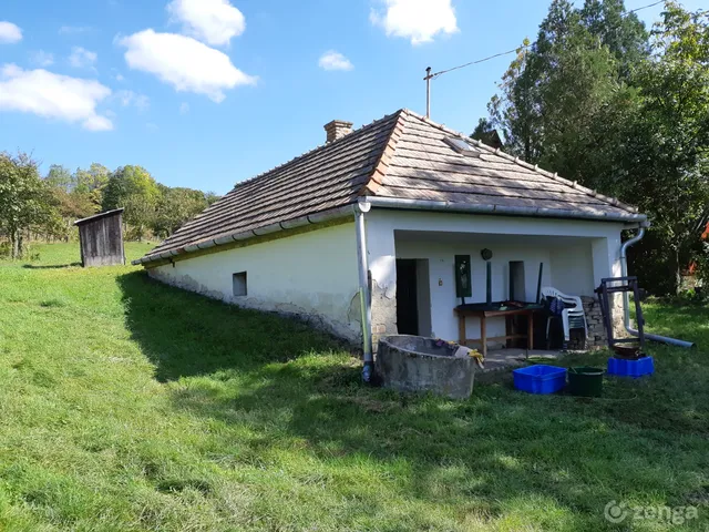 Eladó üdülő és hétvégi ház Kajárpéc, Tó utca 12. 40 nm