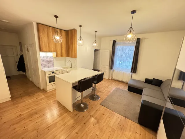 Eladó lakás Budapest XI. kerület, Albertfalva, Karcag utca 39 nm