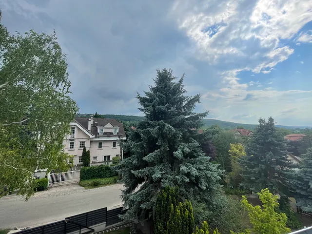 Eladó lakás Budapest XI. kerület, Péterhegy 83 nm