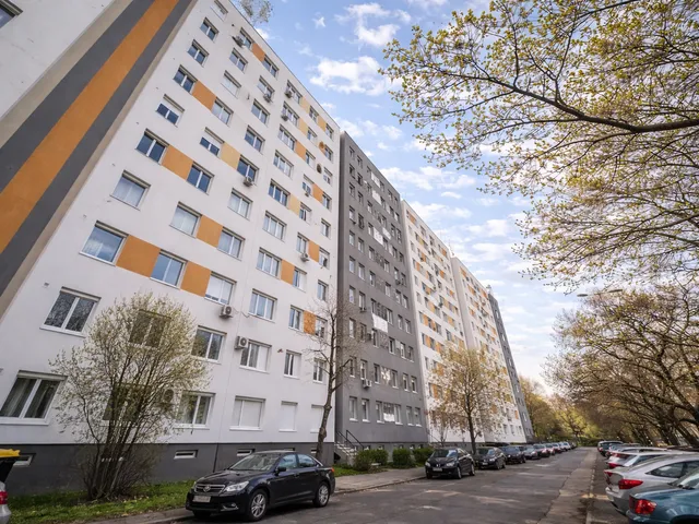 Eladó lakás Budapest XI. kerület, Albertfalva, Sáfrány utca 48 nm