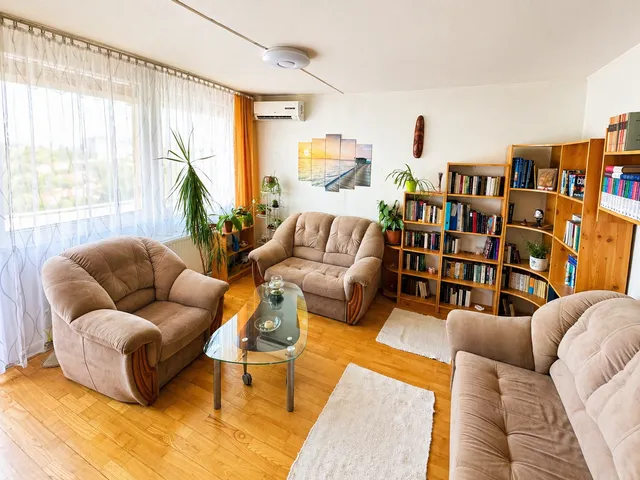 Eladó lakás Budapest XI. kerület, Albertfalva, Sáfrány utca 53 nm