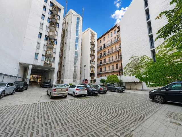 Eladó lakás Budapest XI. kerület, Lágymányos, Budafoki út 79 nm