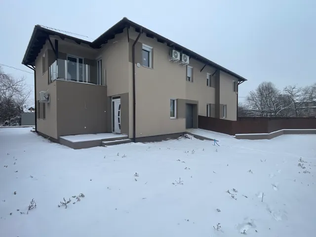 Eladó ház Vecsés, Halmitelep 145 nm