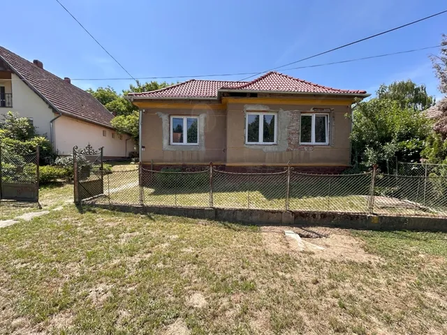 Eladó ház Miháld 95 nm
