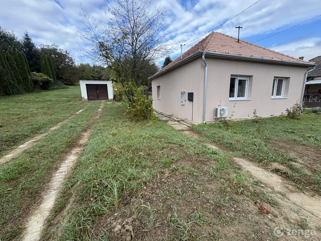 Eladó ház Bázakerettye 83 nm