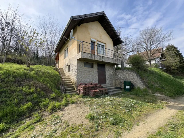 Eladó üdülő és hétvégi ház Homokkomárom 33 nm