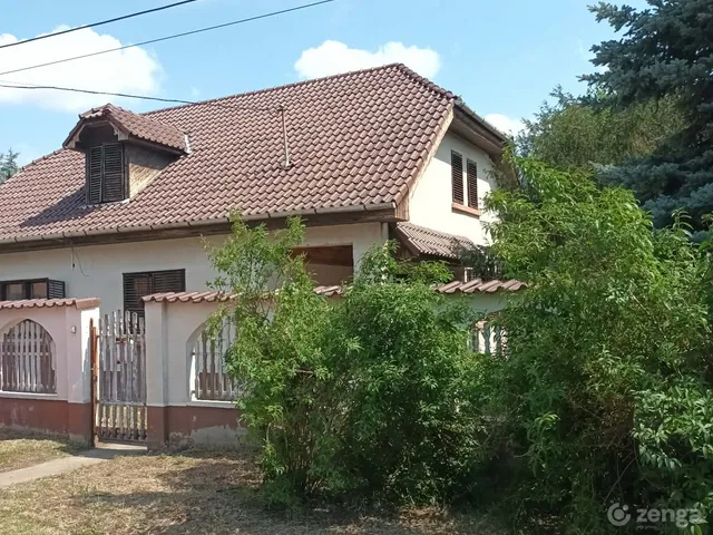 Eladó ház Kunszállás 120 nm