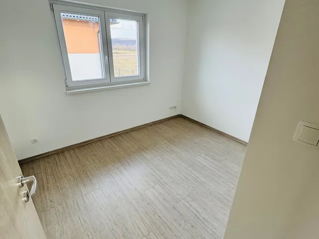 Eladó ház Vácrátót 91 nm