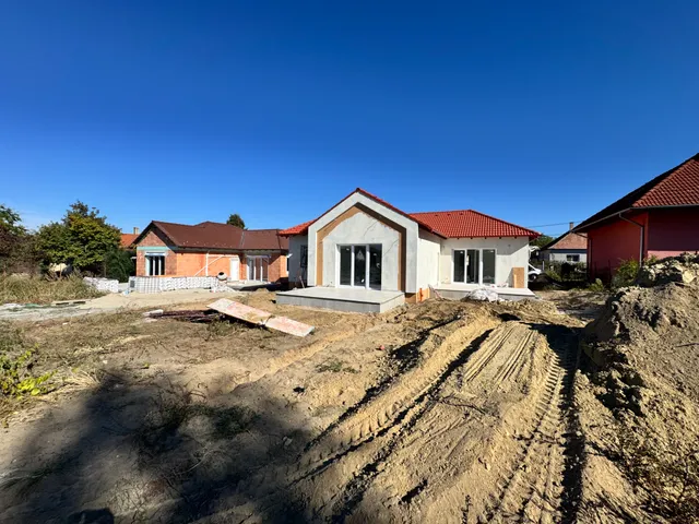 Eladó ház Őrbottyán 88 nm