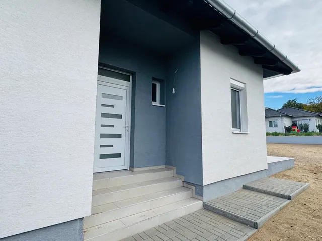 Eladó ház Őrbottyán 94 nm