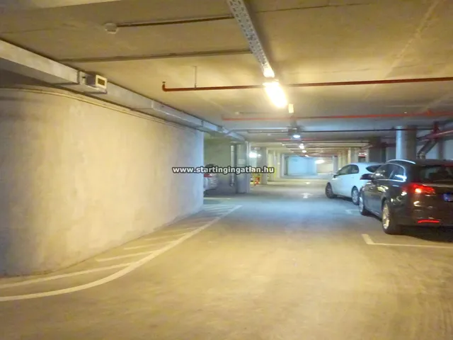 Eladó garázs Budapest VII. kerület 12 nm