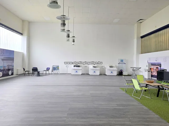 Kiadó kereskedelmi és ipari ingatlan Budapest X. kerület 360 nm