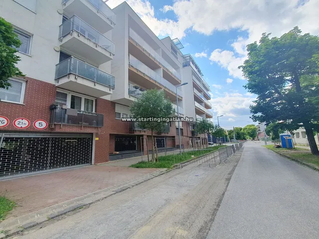 Eladó garázs Budapest XIII. kerület, Angyalföld 14 nm
