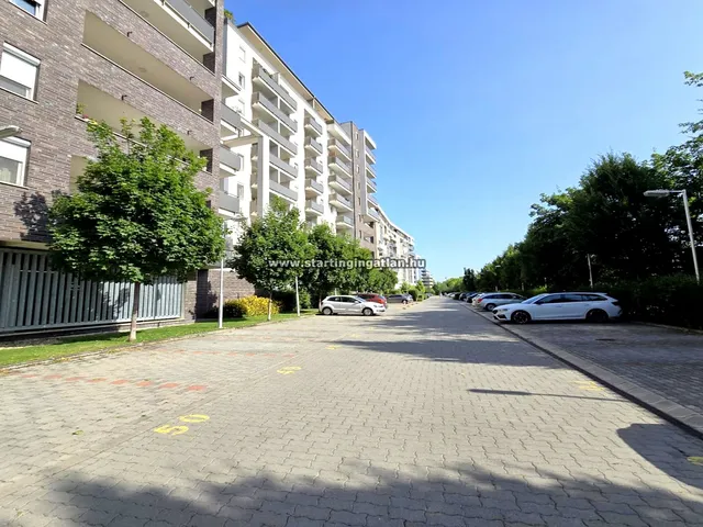 Eladó garázs Budapest XI. kerület, Kelenföld 13 nm