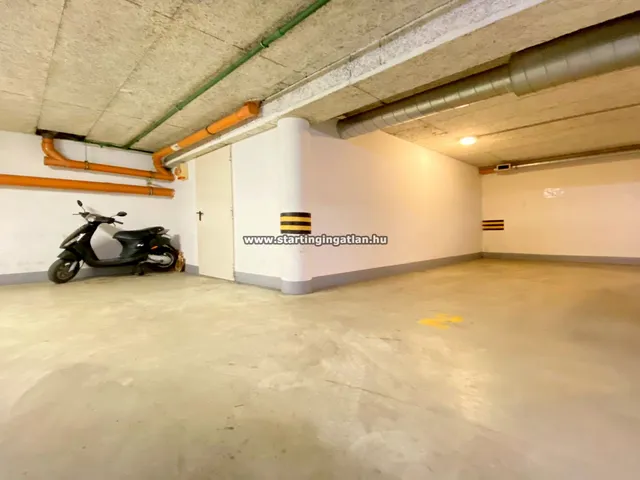 Eladó kereskedelmi és ipari ingatlan Budapest XIV. kerület, Alsórákos 15 nm