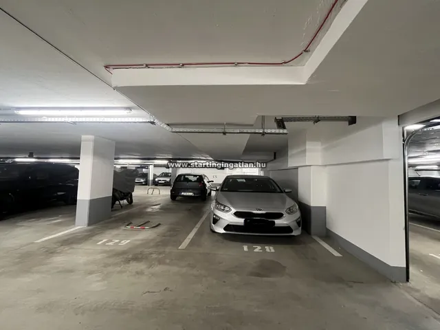 Kiadó garázs Budapest XIII. kerület, Angyalföld 13 nm