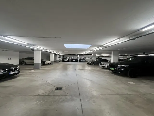 Kiadó garázs Budapest XIII. kerület, Angyalföld, Kartács utca 13 nm