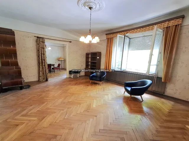 Eladó ház Budapest X. kerület, Téglagyárdűlő, Barabás utca 200 nm
