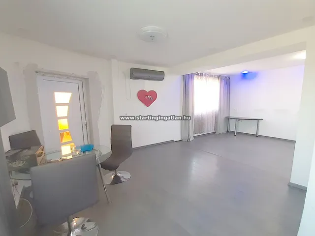Eladó lakás Üllő 28 nm