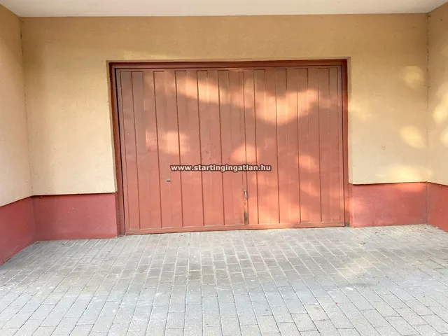 Eladó garázs Budapest XV. kerület, Újpalota 21 nm