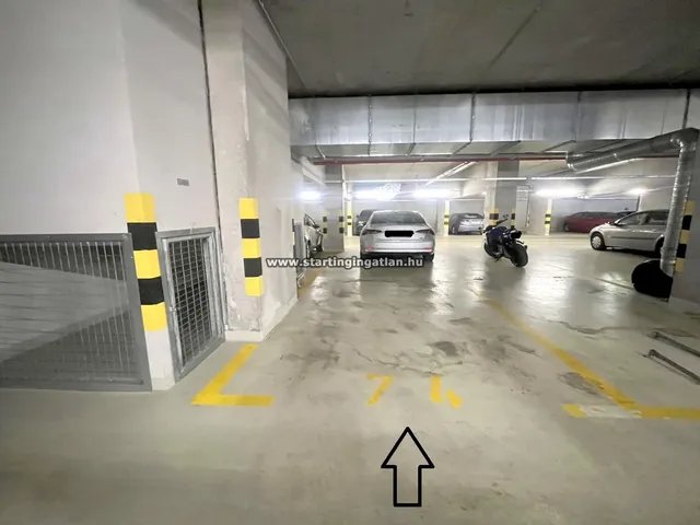 Eladó garázs Budapest XIII. kerület, Angyalföld 13 nm