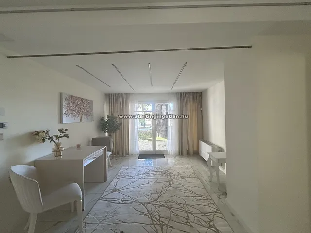 Kiadó kereskedelmi és ipari ingatlan Budapest I. kerület 150 nm