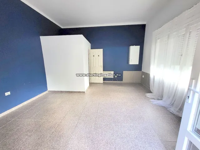 Eladó kereskedelmi és ipari ingatlan Budapest XIV. kerület, Alsórákos 19 nm