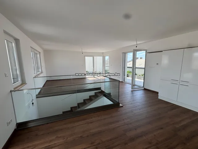 Eladó lakás Budapest VIII. kerület, Tolnai Lajos utca 112 nm