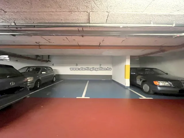 Eladó garázs Budapest XIII. kerület, Vizafogó, Révész utca 12 nm