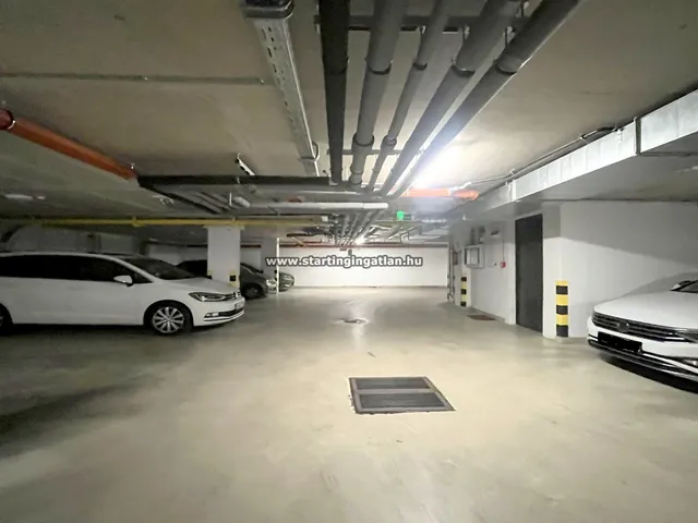 Eladó garázs Budapest XIII. kerület, Angyalföld, Kucsma utca 13 nm