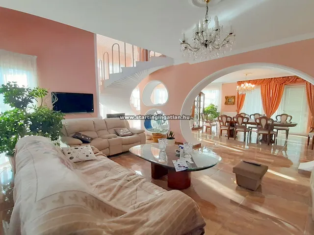 Eladó ház Budapest XVIII. kerület, Erzsébettelep, Zalán utca 360 nm