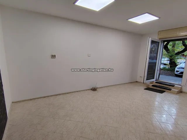 Eladó kereskedelmi és ipari ingatlan Budapest XI. kerület, Kelenföld, Bartók Béla út 22 nm