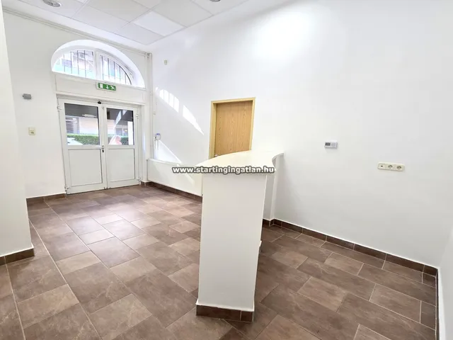 Eladó kereskedelmi és ipari ingatlan Budapest IX. kerület 100 nm