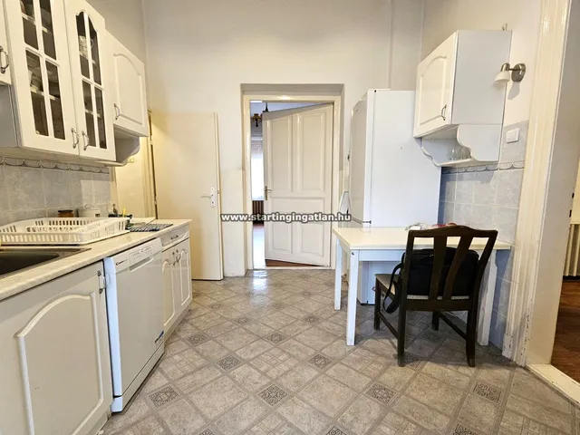 Eladó ház Budapest IV. kerület, Attila utca 170 nm