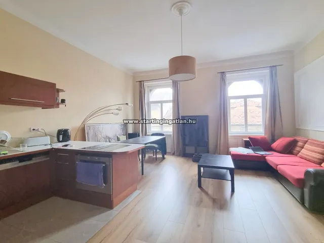 Kiadó lakás Budapest VII. kerület, Thököly út 60 nm