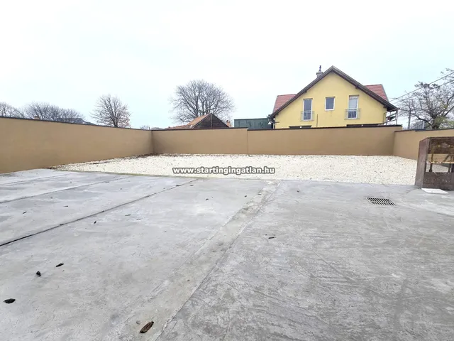 Kiadó kereskedelmi és ipari ingatlan Budapest X. kerület, Barabás utca 135 nm