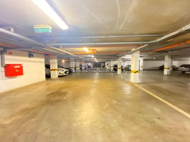 Eladó garázs Budapest XIV. kerület, Alsórákos, Vezér utca 15 nm