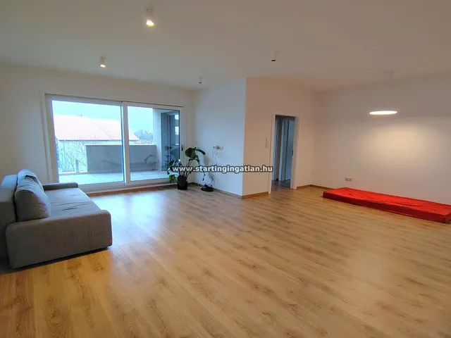 Kiadó lakás Budapest XI. kerület, Sasad-Sashegy XI. ker., Brassó út 85 nm